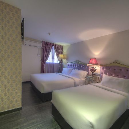 Arenaa Batik Boutique Hotell Kuantan Exteriör bild