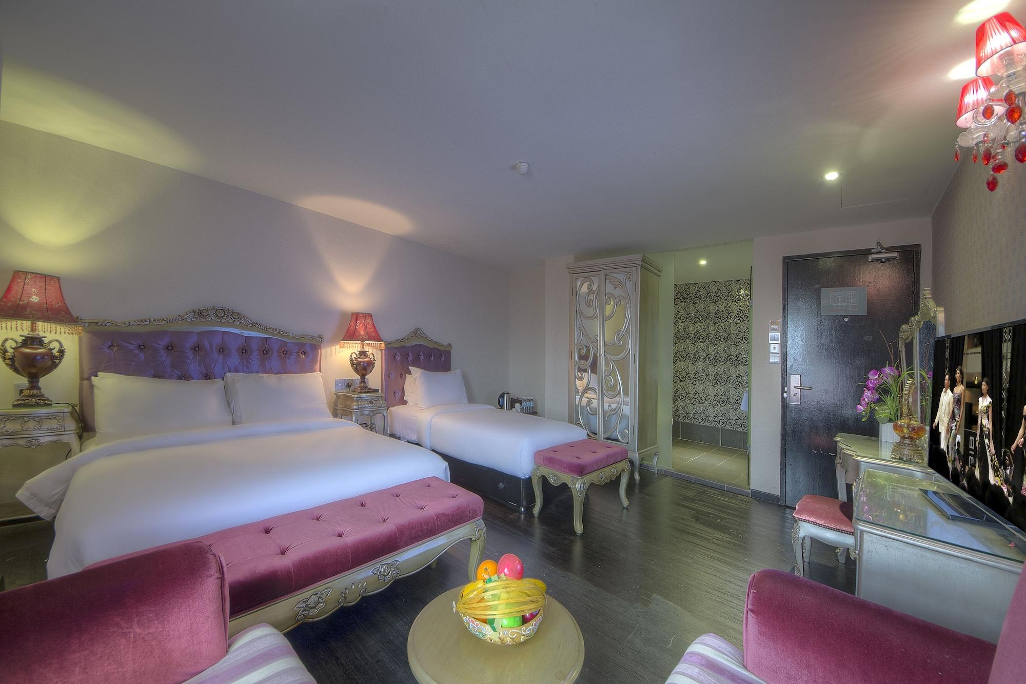 Arenaa Batik Boutique Hotell Kuantan Exteriör bild